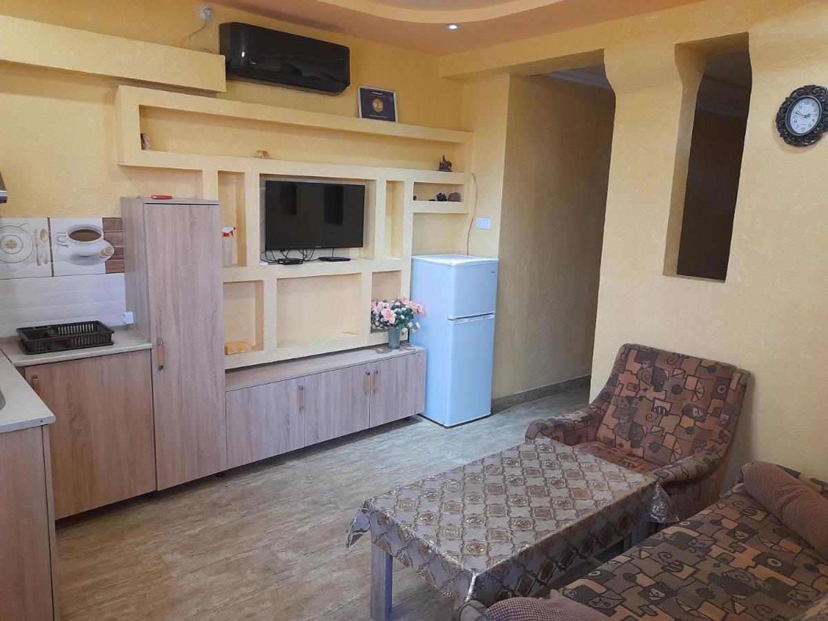 يريفان Guest House In Center المظهر الخارجي الصورة